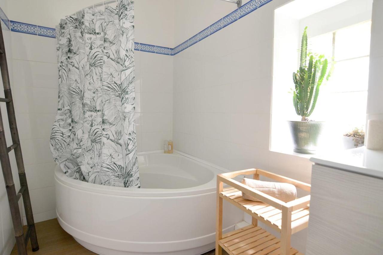 Gambetta Stylish 2 Bedrooms Apartment - Between Beach & Fresh Market เบียริตซ์ ภายนอก รูปภาพ